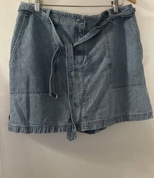 Jones New York Sport Skort Womens 14 LT Blue Denim A-Line Mini Side Slits Belt